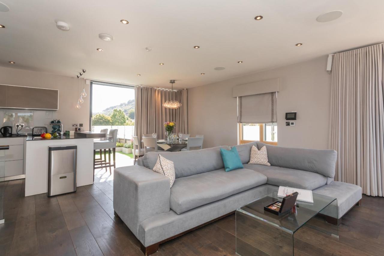 Henge House, Penthouse Apartment バース エクステリア 写真